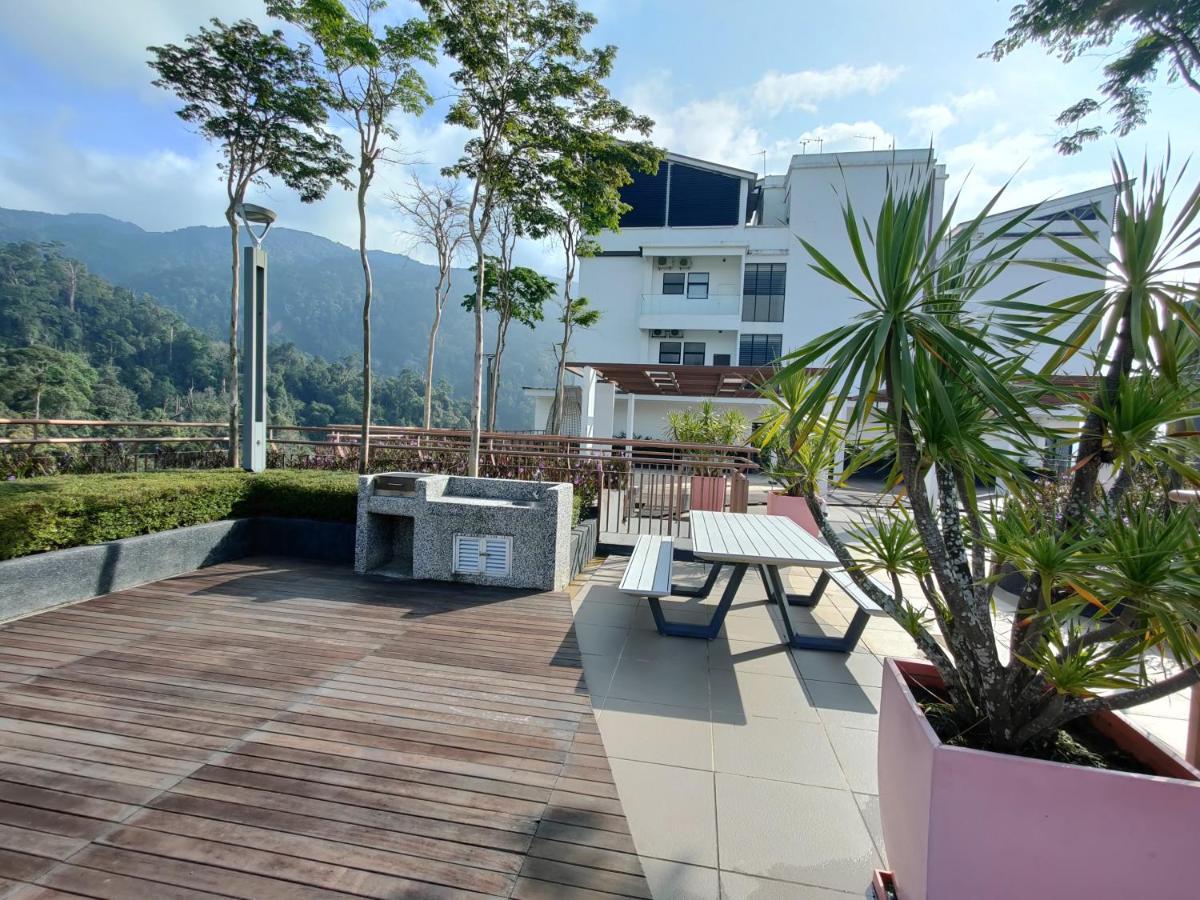 Friends & Family Apartment At Midhill Genting 8Pax Free Wifi Genting Highlands Extérieur photo