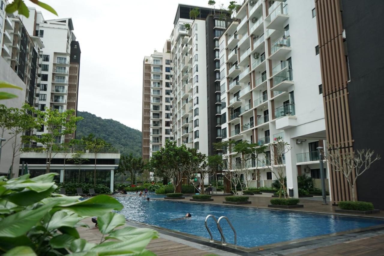 Friends & Family Apartment At Midhill Genting 8Pax Free Wifi Genting Highlands Extérieur photo